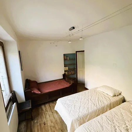 Authentic With Exceptional Views *