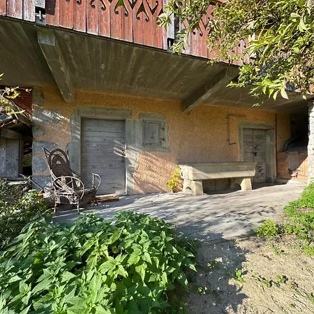Chalet Authentic With Exceptional Views *